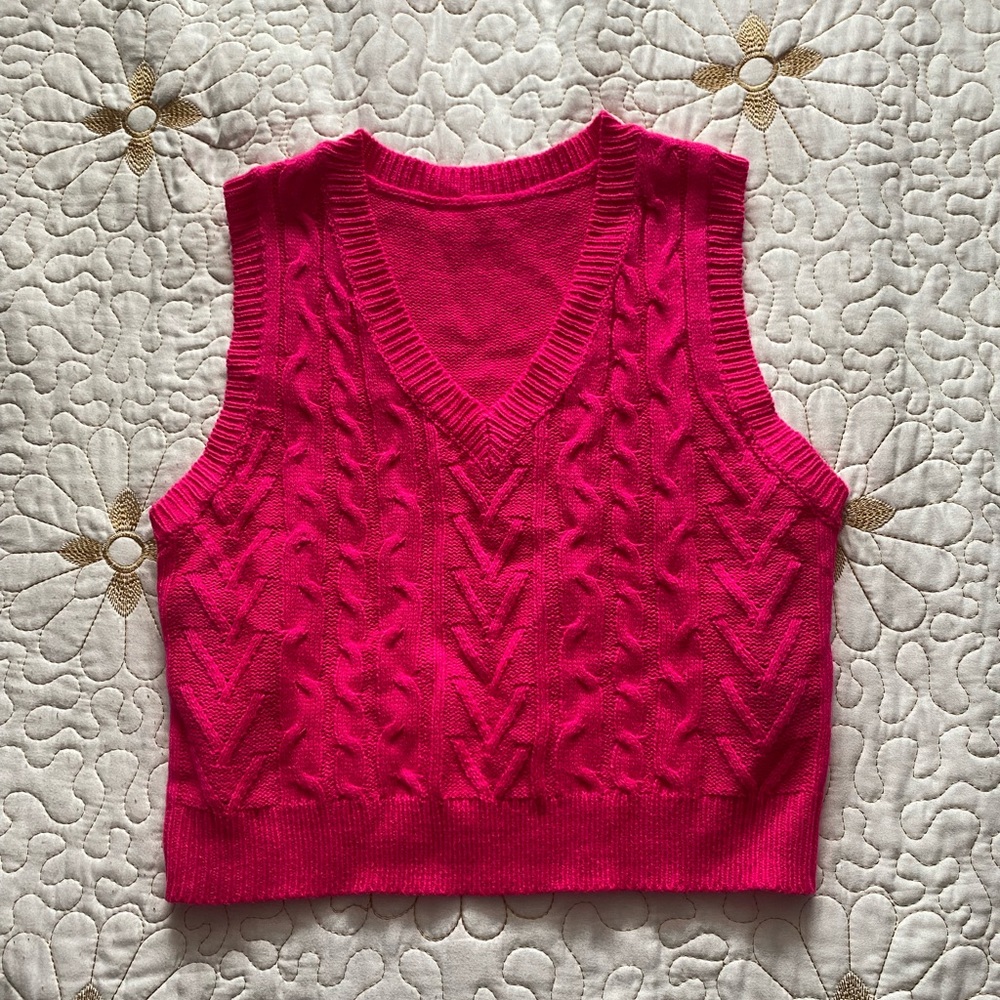 Neon pink vest from shein.